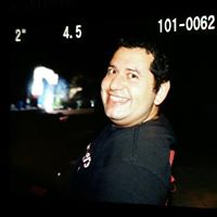 Carlos Melgar Photo 5