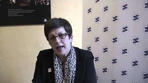 Pauline Green Photo 32