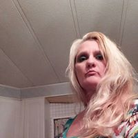 Betty May Photo 5