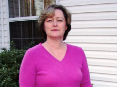Linda Benton Photo 17