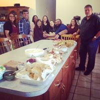 Robert Hernandez Photo 14