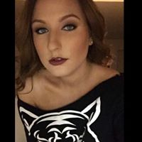 Olivia Sanders Photo 8