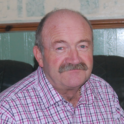 Russell Bean Photo 11