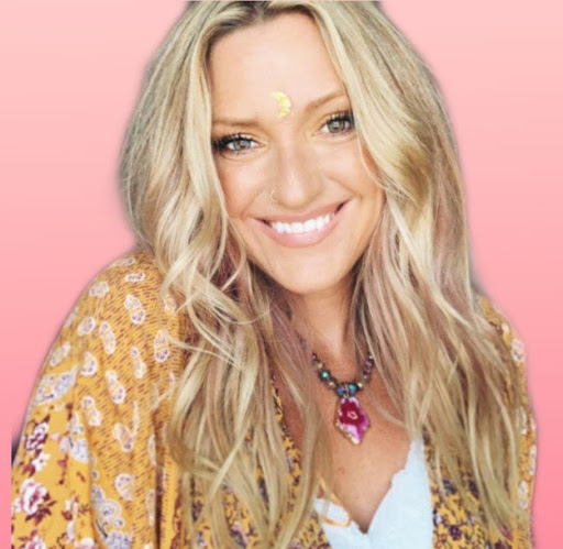 Amanda Conner Photo 13