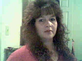 Gina Lewis Photo 17