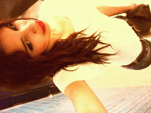 Janet Pacheco Photo 12