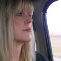 Caroline Clark Photo 9
