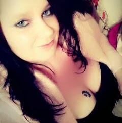 Ashley Wright Photo 14