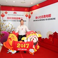 Phong Ngo Photo 8