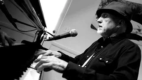Carl Friberg Photo 17