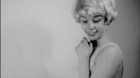 Suzanne Marks Photo 31