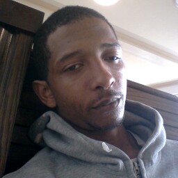 Derrick Parker Photo 15