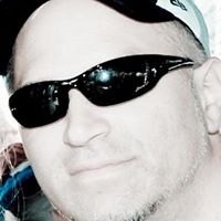 Darren Russo Photo 4