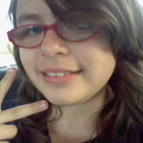 Becky Alvarado Photo 12