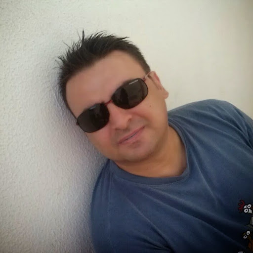 Miguel Barroso Photo 10
