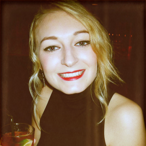 Emma Law Photo 13