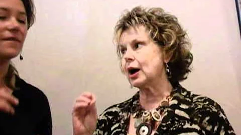 Suzanne Thomas Photo 36