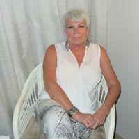 Helen Spence Photo 3