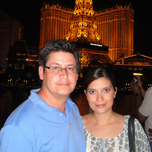 Cynthia Vela Photo 14