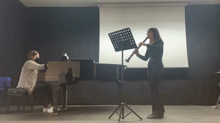 Elisa Guarino Photo 8