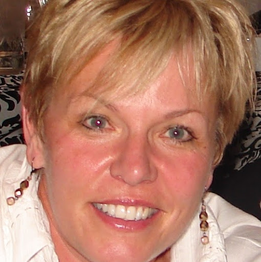 Lori Donovan Photo 10