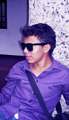 Roy Torres Photo 11