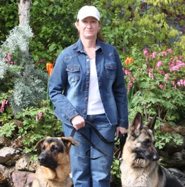 Roxanne Henderson Photo 11
