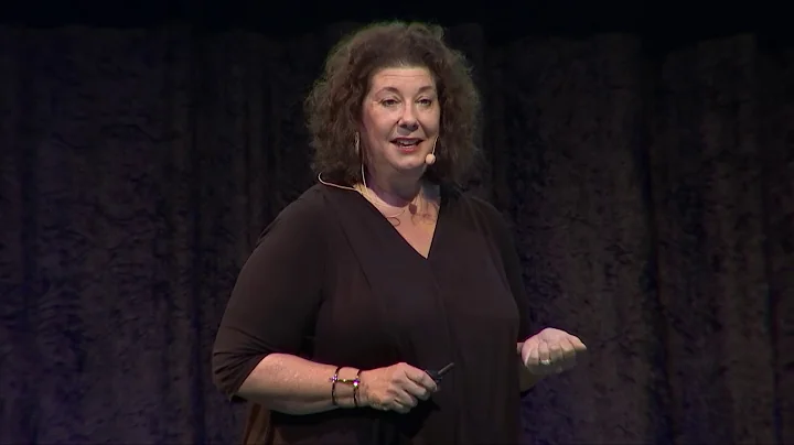 Carolyn Barker Photo 34