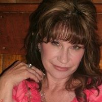 Terri Martin Photo 7