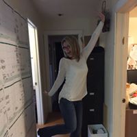 Laura Dickey Photo 2