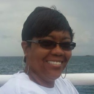 Karen Hunt Photo 11
