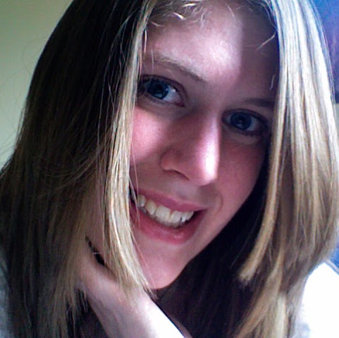 Kristen Regan Photo 7