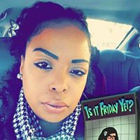 Stephanie Bracey Photo 3