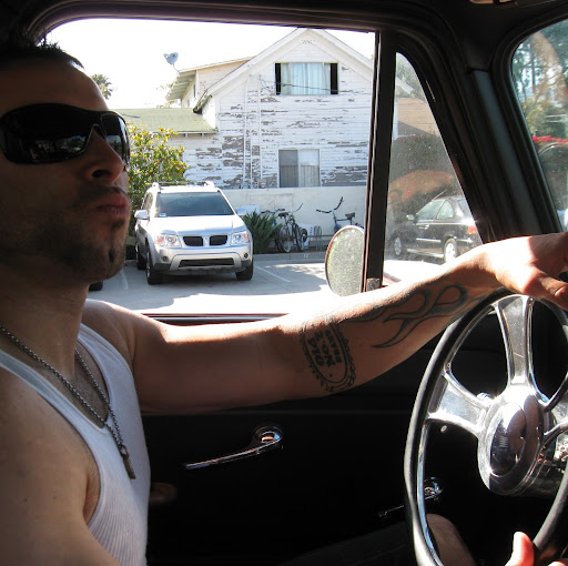 Travis Gore Photo 9