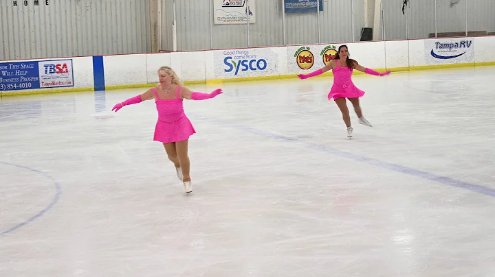Laurie Krueger Photo 25