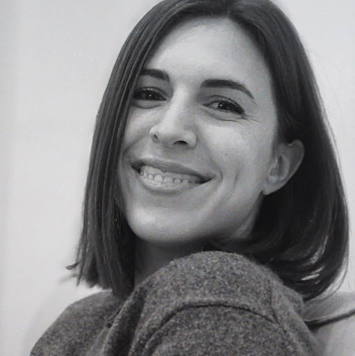 Laura Manzano Photo 14