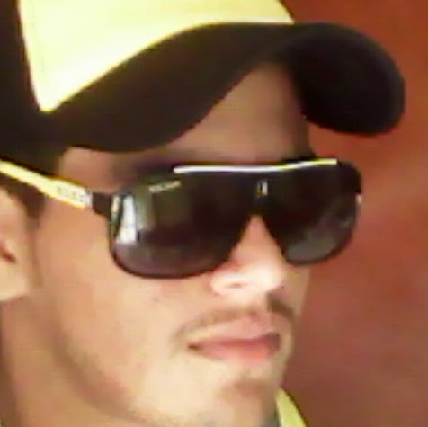 Angel Medina Photo 7