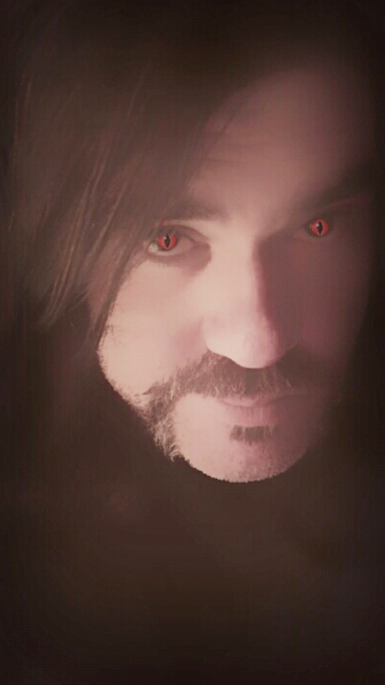 Kevin Moreland Photo 12