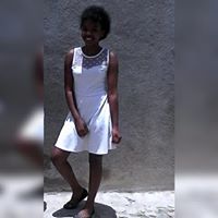 Ruth Borges Photo 2
