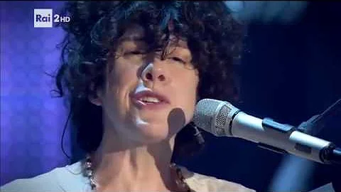 Laura Mercurio Photo 18
