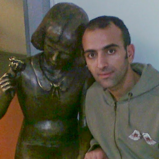 George Roussos Photo 13