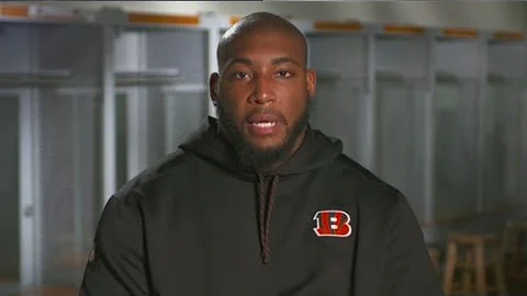 Leah Strong Photo 26