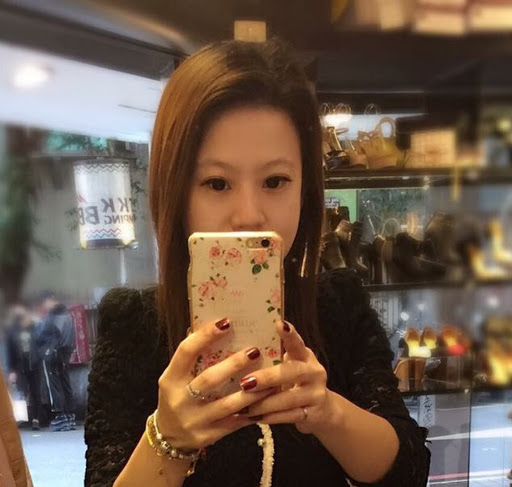 Anna Hung Photo 16