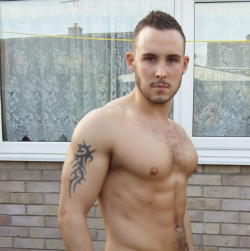 Jamie Broughton Photo 14