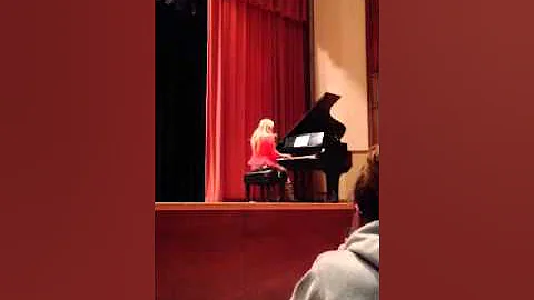 Nicole Pennington Photo 35