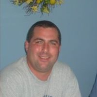 Robert Metzler Photo 11