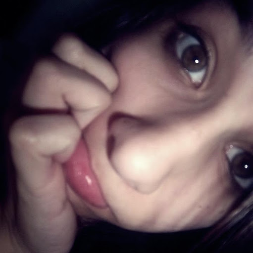 Ariana Gomez Photo 14