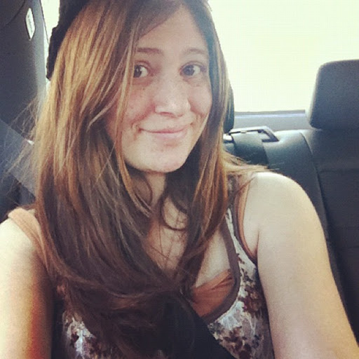 Stephanie Suarez Photo 16