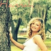 Hannah Cannon Photo 15