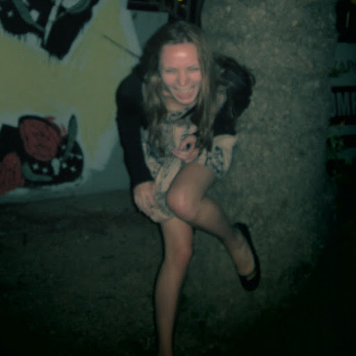 Rhiannon Russell Photo 10